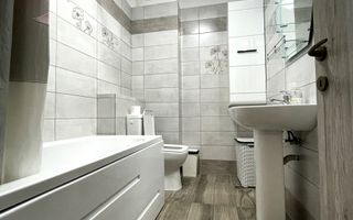 Apartament 3 camere de inchiriat, Cartierul Solar, loc de parcare - Poză 21