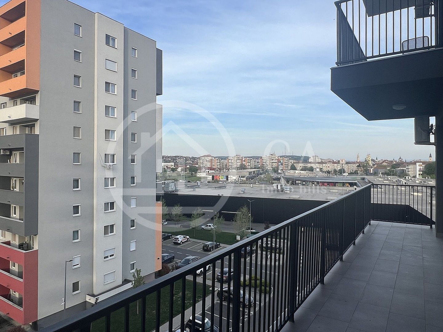 Apartament cu 3 camere de inchiriat in Prima Onestilor Oradea - Poză 11