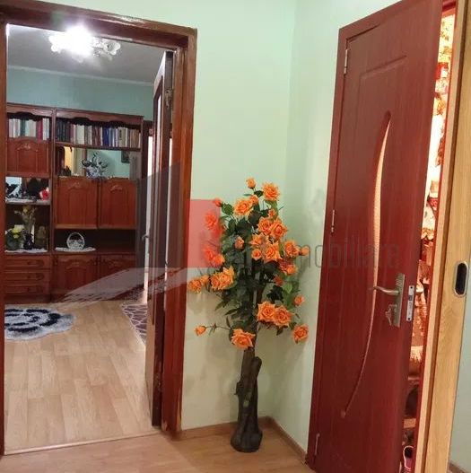 Vânzare apartament semidecomandat 4 camere cu centrală Șos. Berceni - Poză 2