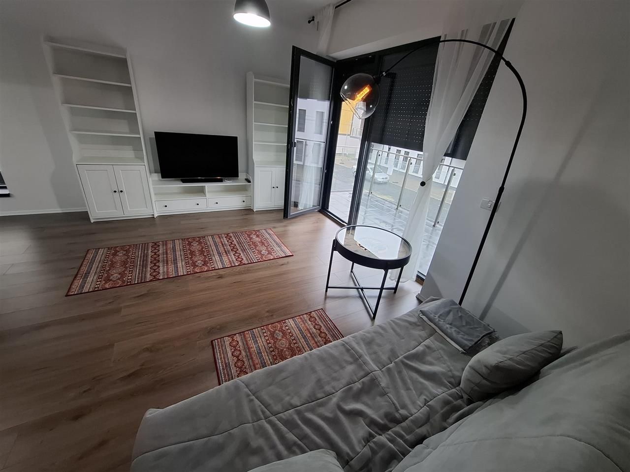 Giroc 2 camere et 1parcare totul nou prima inchiriere - Poză 12