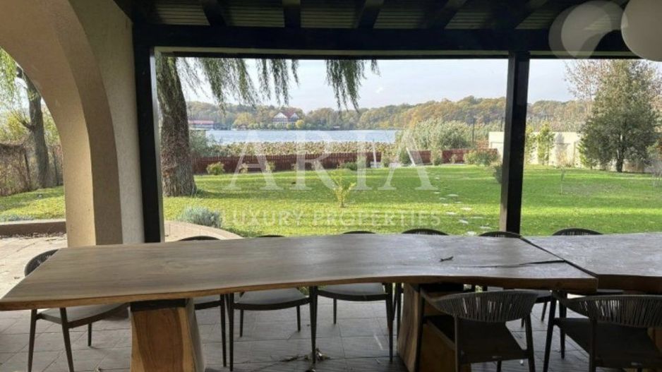 VILA SNAGOV WATERFRONT - PISCINA - PONTON 40M DESCHIDERE LA LAC - Poză 5