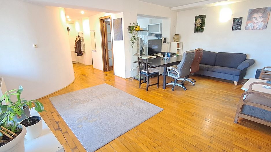 Sos. Giurgiului, Str. Alunisului, 3 camere, parcare, curte, statii STB - Poză 3