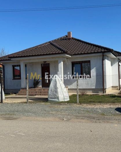 De Vânzare Casă Lazuri Satu Mare - Poză 2