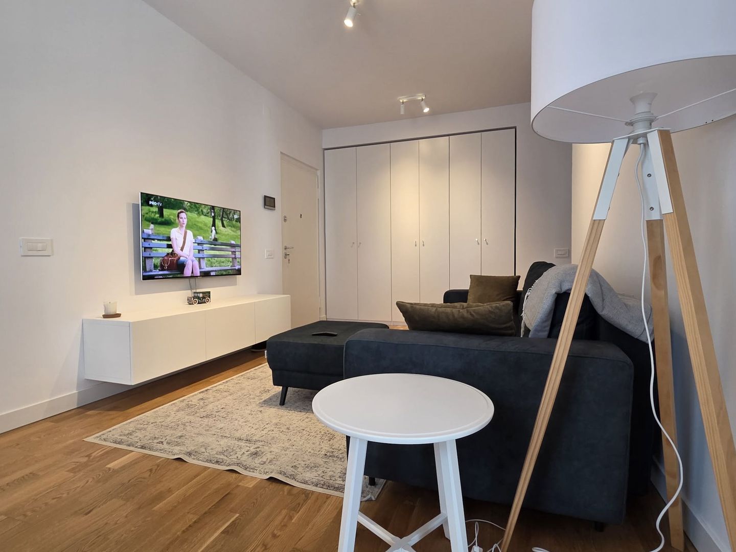 Chirie I Apartament 2 camere I Avalon Estates I Designer I Sala I Paza - Poză 2