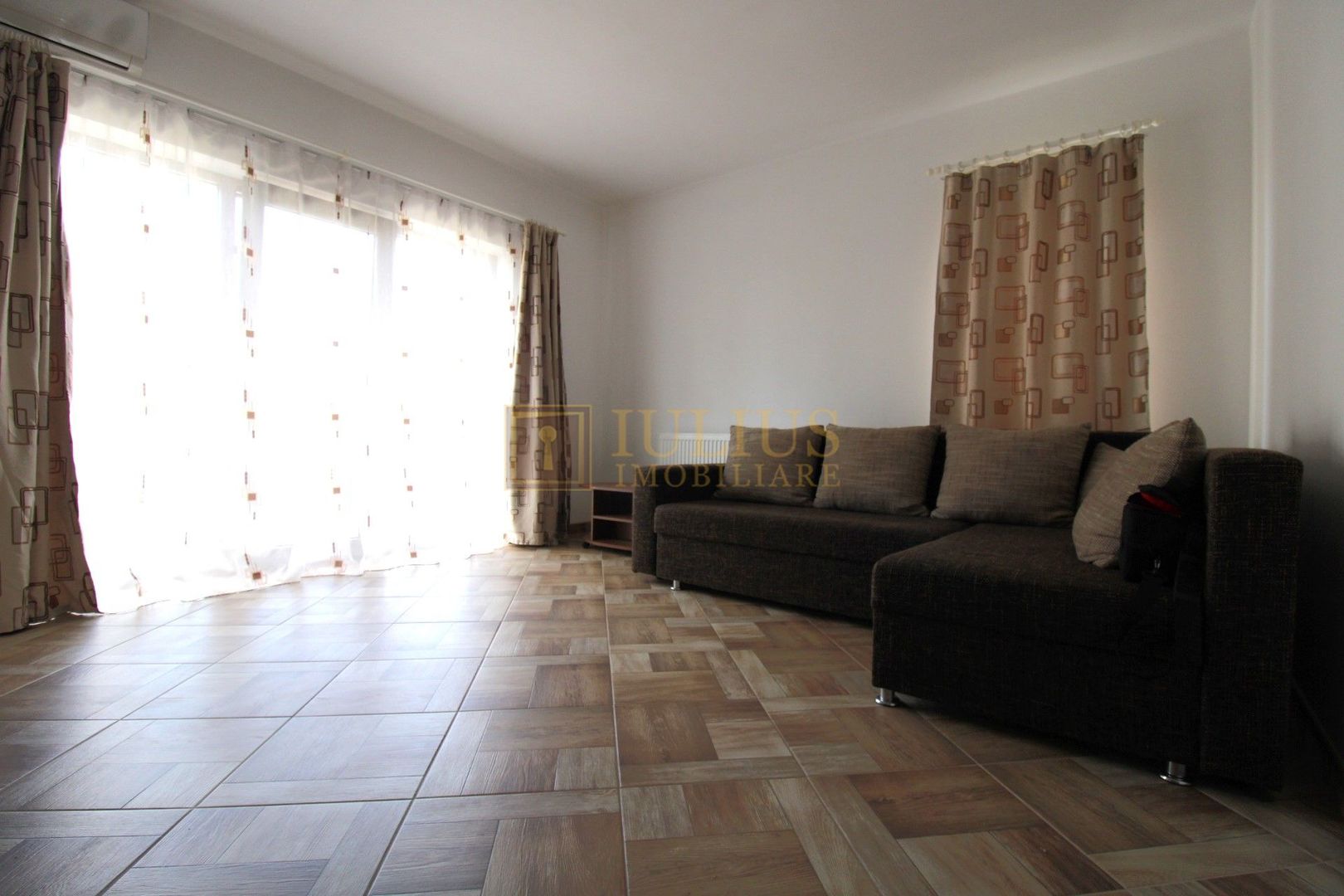 Bloc nou, zonă liniștită, parcare-Giroc - Poză 3