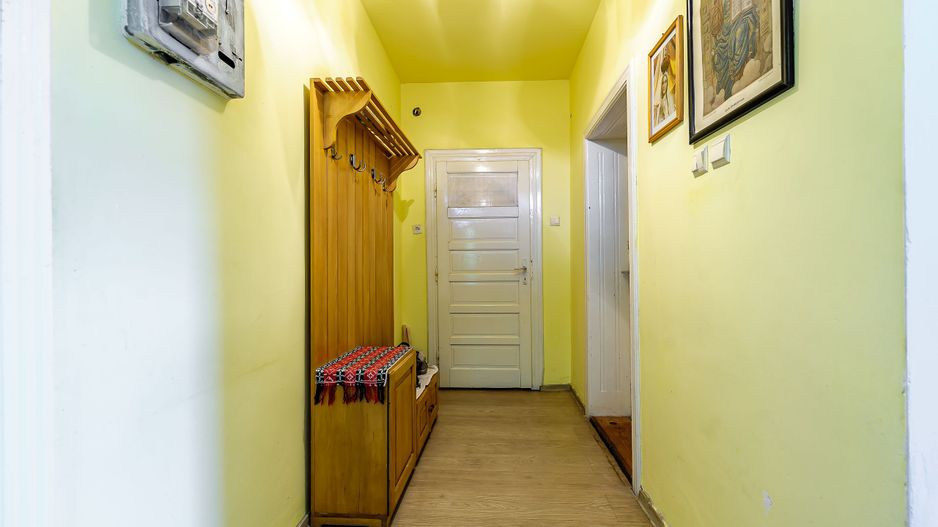 Casă tip duplex cu 2 apartamente în Poltura - Poză 3