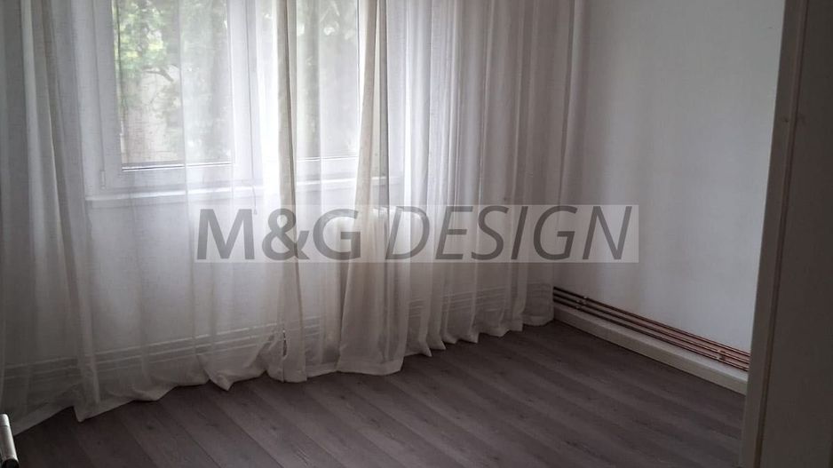 Apartament 3 camere zona Andrei Saguna etaj 2 - Poză 2
