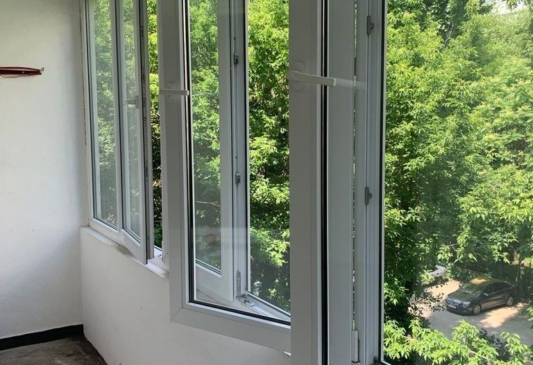 Apartament 3 camere, zona Parcul Aleea Niculitei. - Poză 2