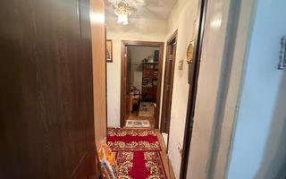 3 semidecomandate,  etaj 1, zona Supeco - 100 000 Euro - Poză 8
