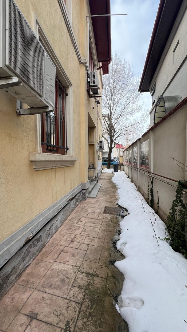 Vilă de Prestigiul în Inima Cartierului Cotroceni – Strada Clunet - Poză 16