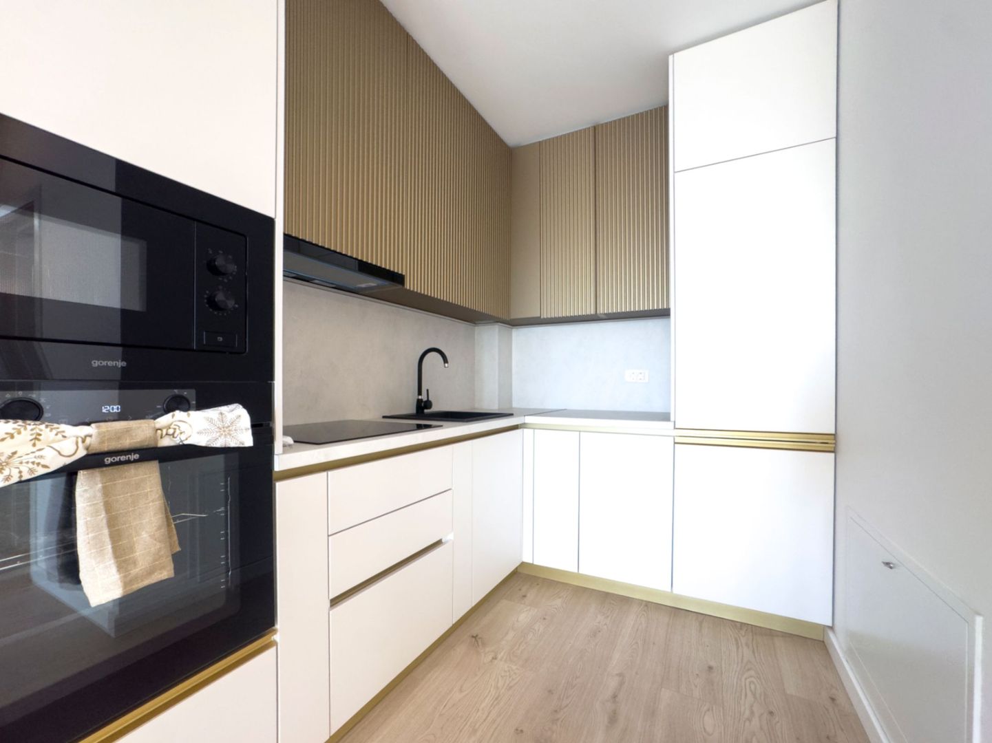 Apartament 2 camere Prima Urbană Oradea- Prima închiriere- Parcare - Poză 7