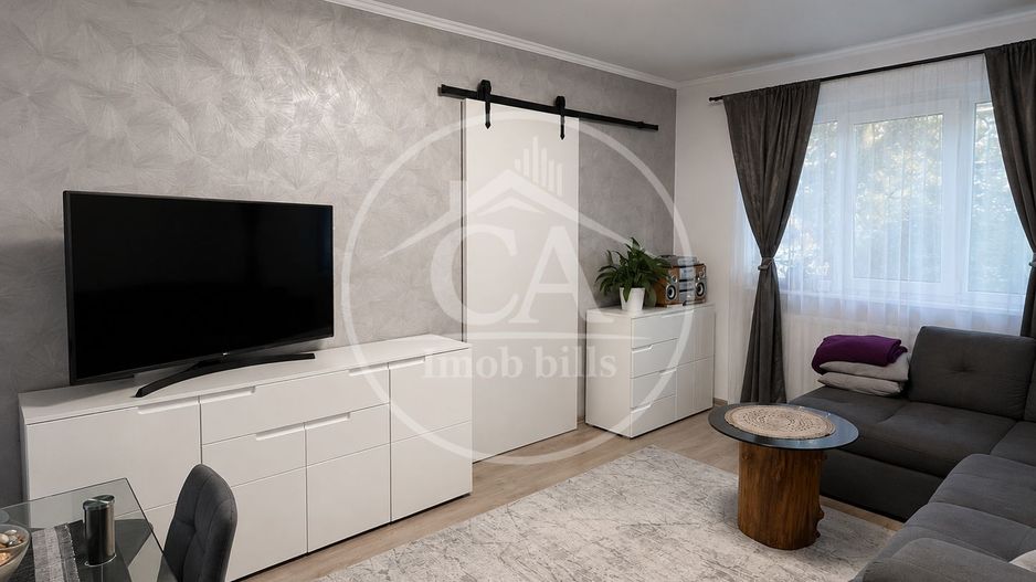 Apartament cu 3 camere de vânzare în zona Rogerius, Oradea - Poză 1