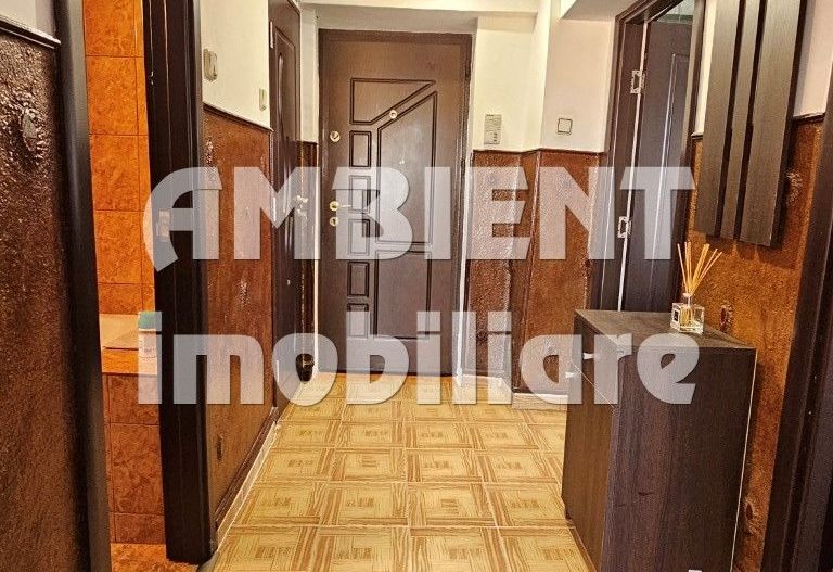 Apartament 2 camere decomandate, zona CENTRU. - Poză 8