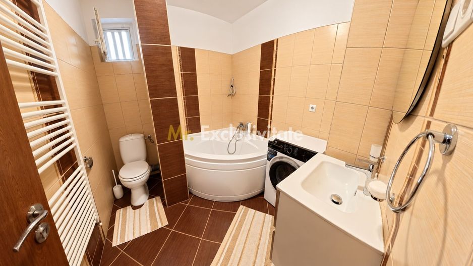 DE ÎNCHIRIAT 4 CAMERE - SEMICENTRAL - Poză 15