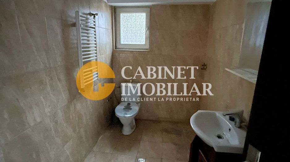 Spatiu Comercial 100mp utili - LA BULEVARD - locuri de parcare - Poză 7