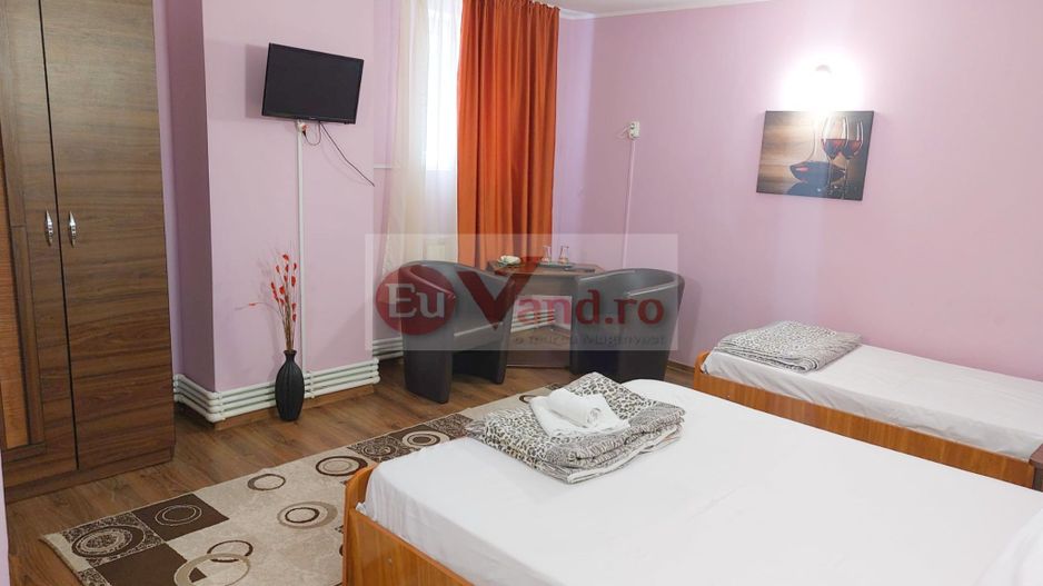 Pensiune de vânzare  – Galați | Bariera Traian | 14 camere - Poză 10