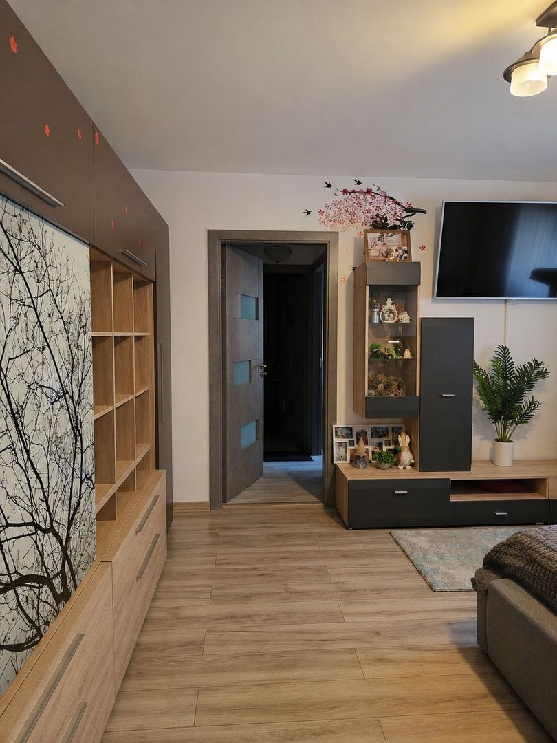 Apartament 2 camere- Rovine - Poză 4