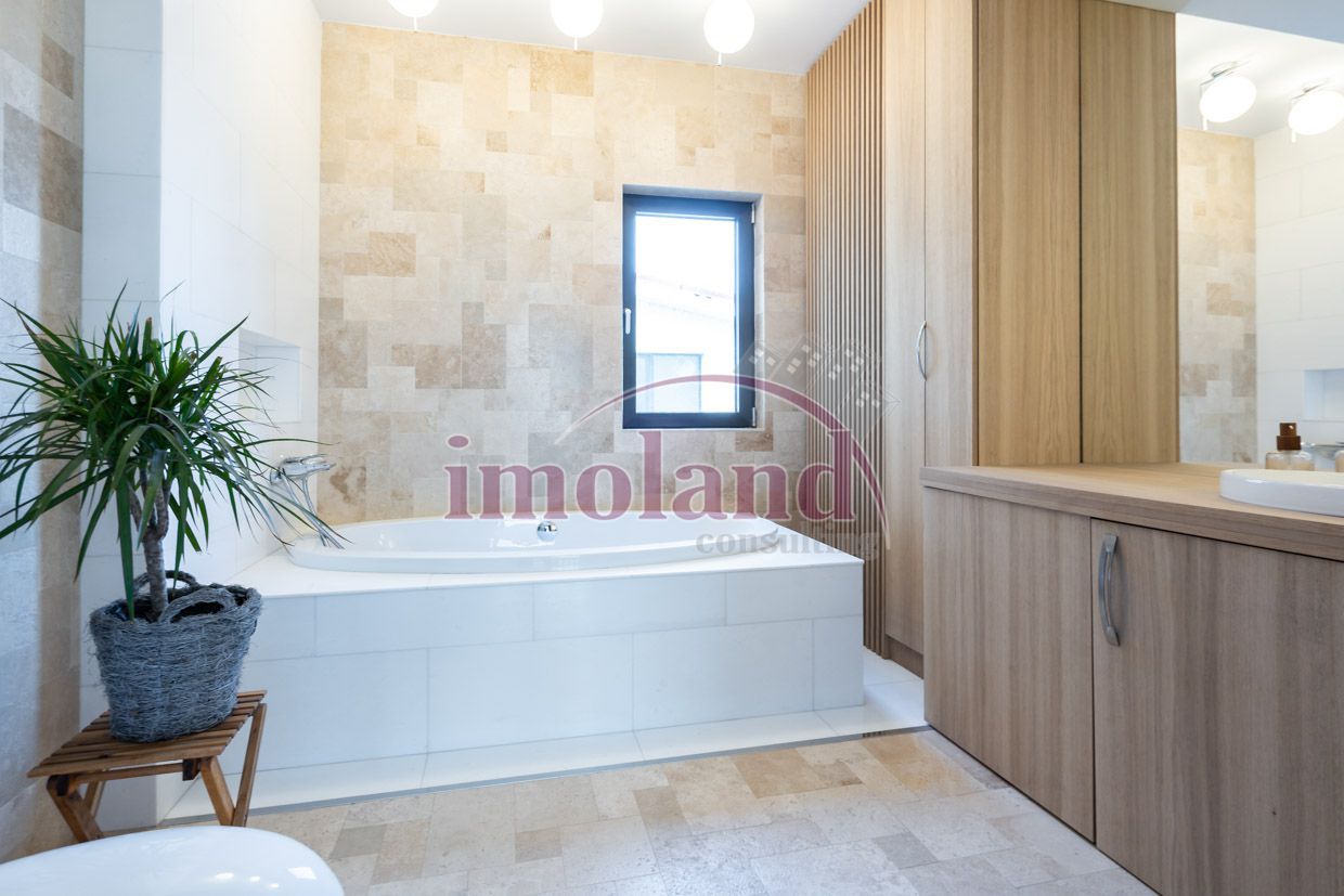 Inchiriere duplex cu terase - birou/rezidential - Lake view - Barbu Vacarescu - Poză 22