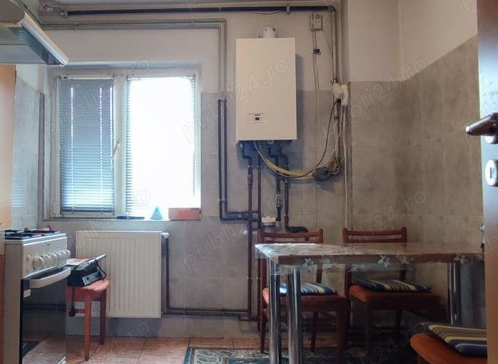 4 camere decomandat etaj 2 zona Andrei Saguna CENTRALA - Poză 4