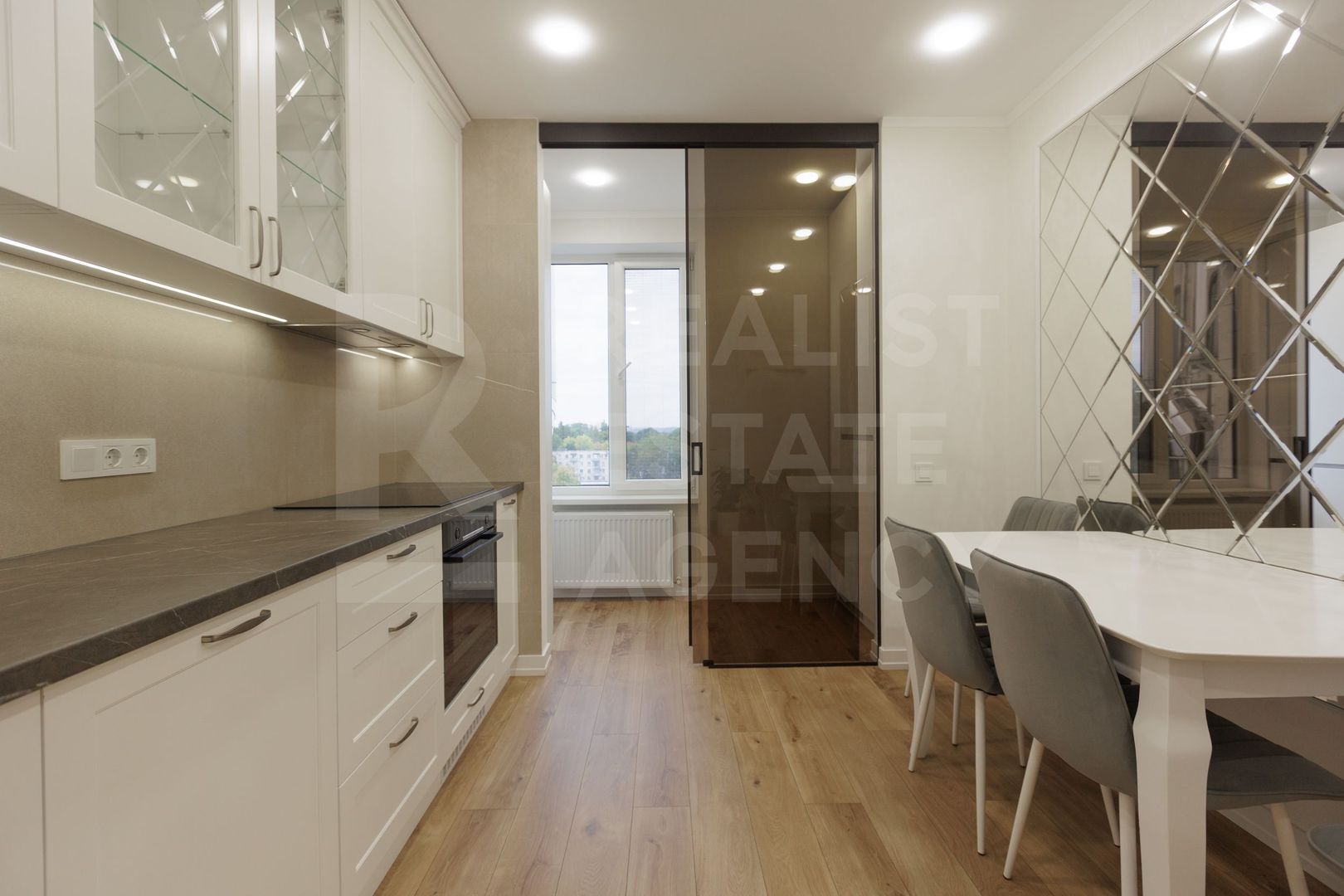 Vânzare, apartament, 2 camere, str. Ioana Radu, Buiucani - Poză 3