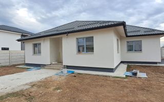 Dragomiresti Deal, casa 4 camere, teren 500 mp, utilitati, COMISION 0% - Poză 1