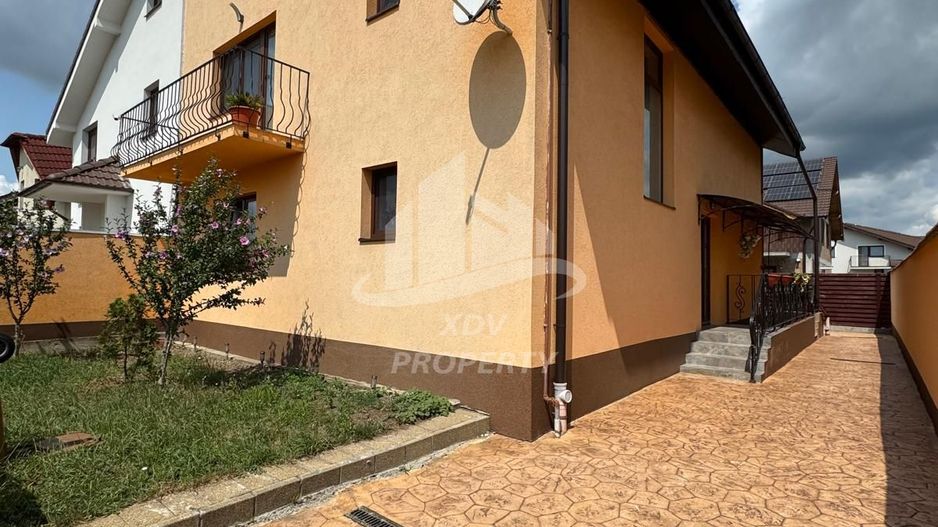 Casa moderna, mobilata complet  Sibiu - Poză 17