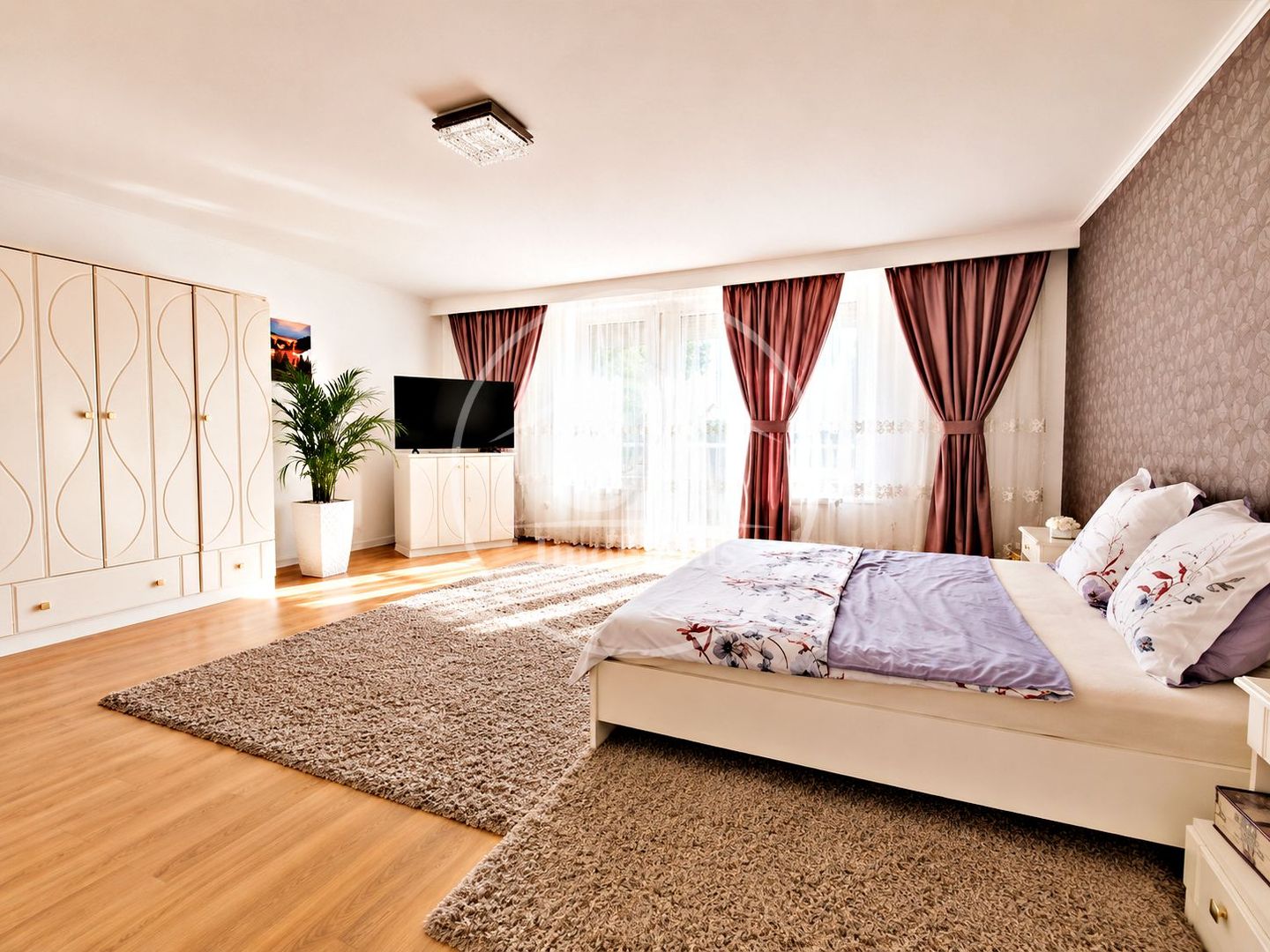 Vila de Vanzare si casa de oaspeți in zona Oncea, Oradea - Poză 5