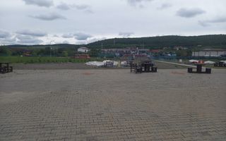 De vanzare teren intravilan suprafata  de 10.050 mp in Loc Targu Mures - Poză 2