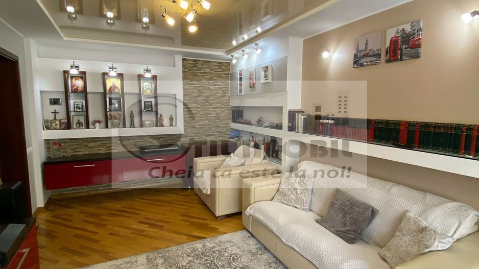 3 camere dec, 82 mp, et 1, mobilat utilat- Blv Poitiers- 139.900 neg - Poză 2