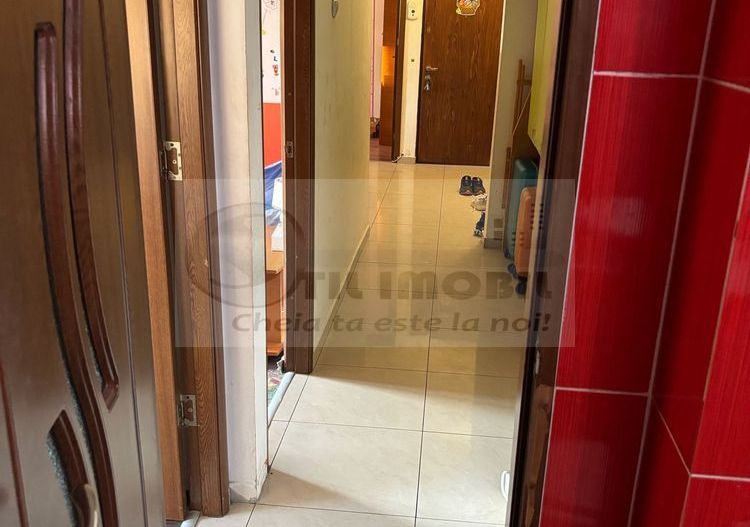 Apartament 3 camere decomandat Nicolina – 67 m² – Etaj 4/4 – 115.000 € - Poză 7