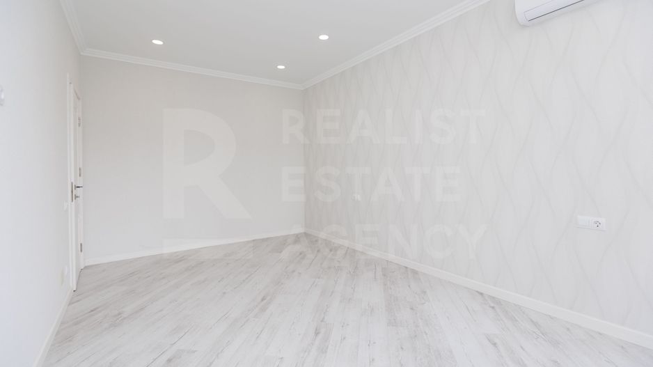 Vânzare, apartament 3 camere, str. Lev Tolstoi, Centru - Poză 2