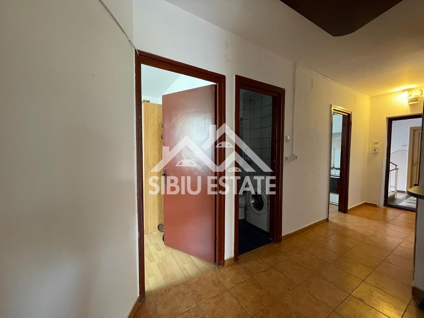 Apartament 2 camere decomandat – 54 mp – Etaj 3 – Terezian, Sibiu - Poză 3