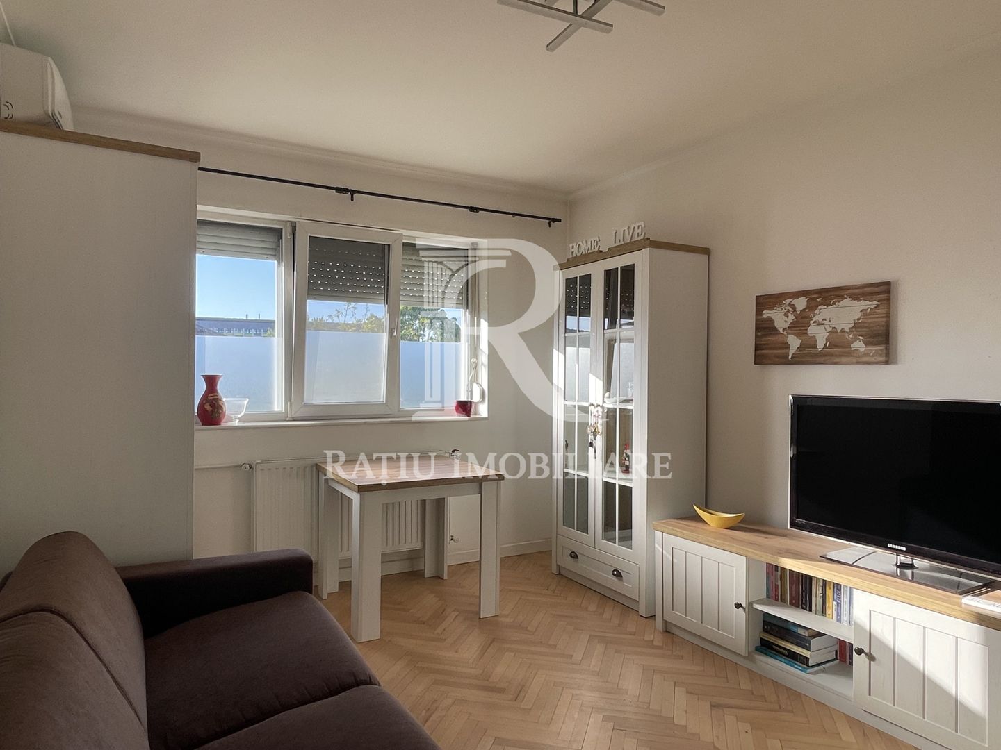 Apartament cu 2 camere | Rogerius | Oradea - Poză 1