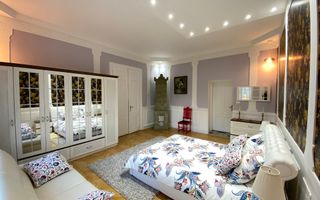 Cladire Istorica, 4 camere, 134 mp, Renovat, Zona Sinaia, Comision 0% - Poză 3