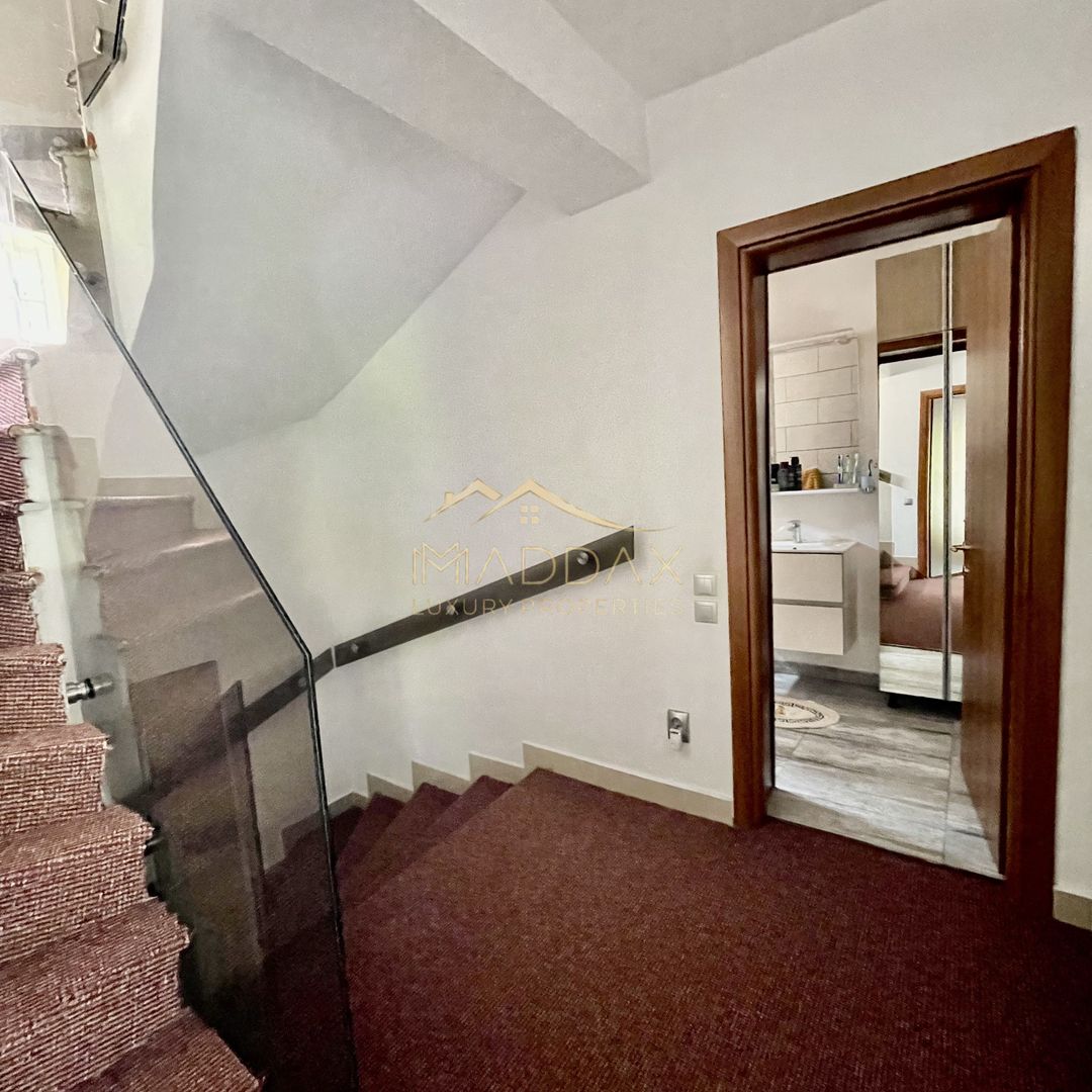 Vila cu 5 camere //2 parking// Zona Domenii - Poză 31