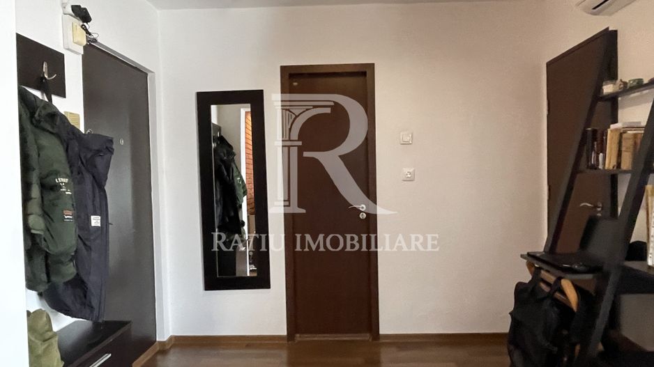 Apartament cu 2 camere | etaj intermediar | parcare exterioara | Rogerius | Oradea - Poză 7