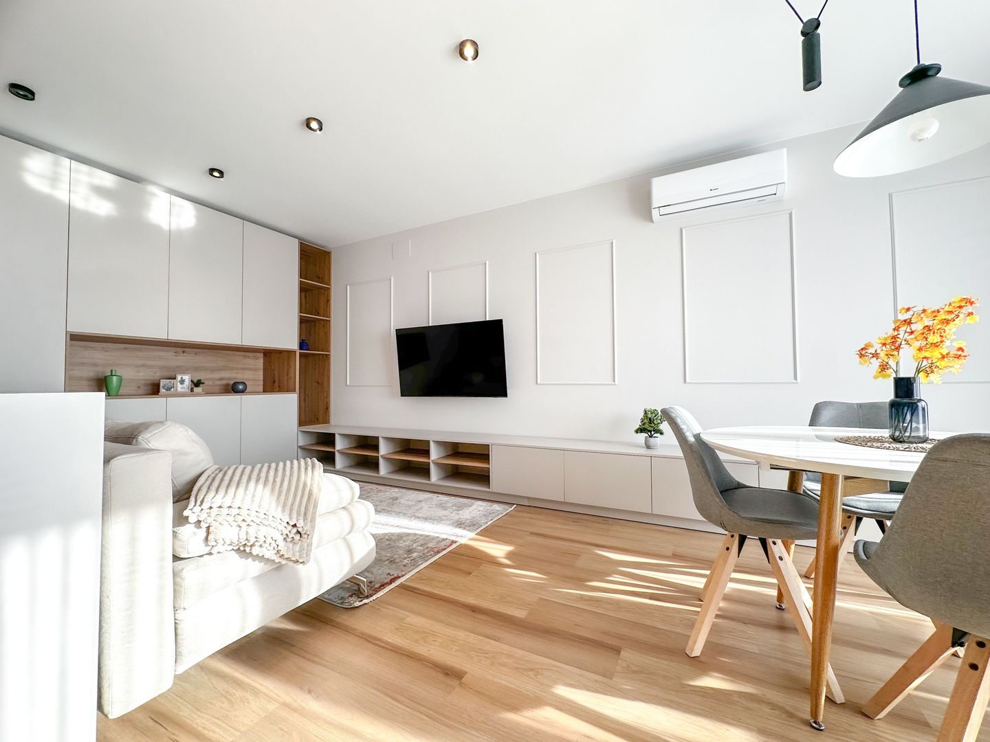 Chirie I Apartament 3 camere I Iancu Nicolae I Boxa & Spa & Gym & 2P - Poză 1