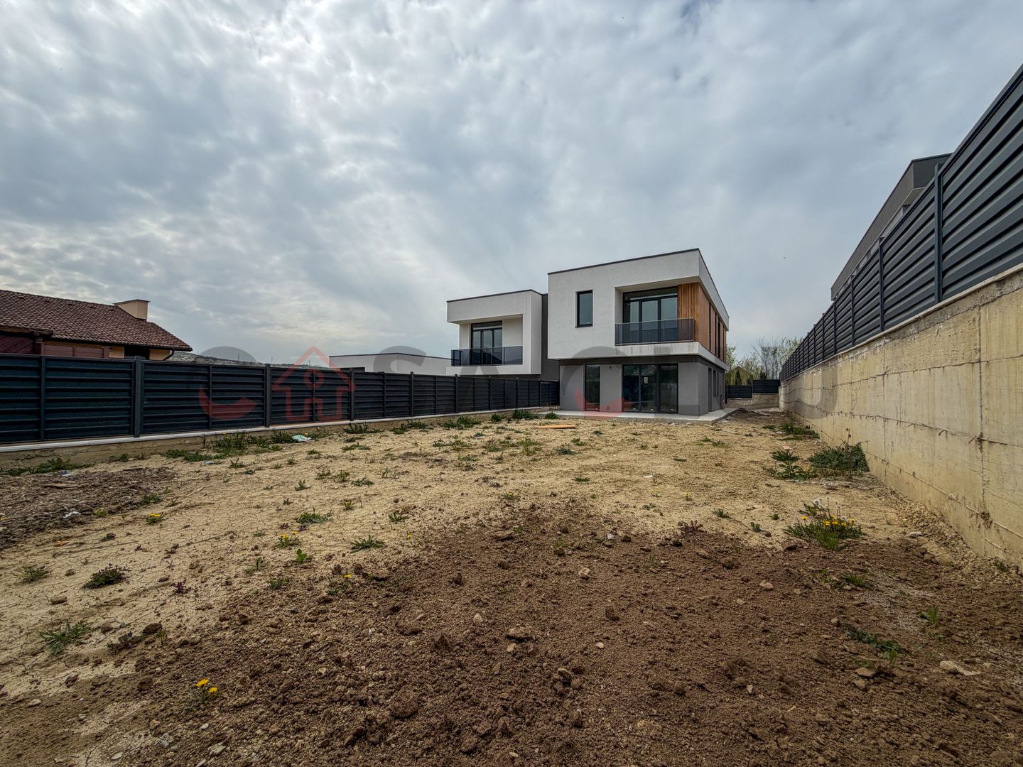 Casa de vânzare în Borhanci – Locație excelentă - Poză 7