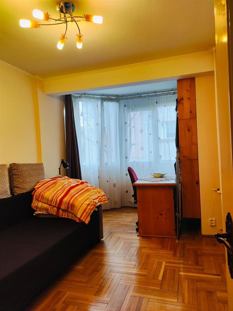 Apartament 3 camere pe Stefan Cel Mare - Poză 5
