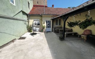 Casa cu 2 camere zona centrala - Poză 10