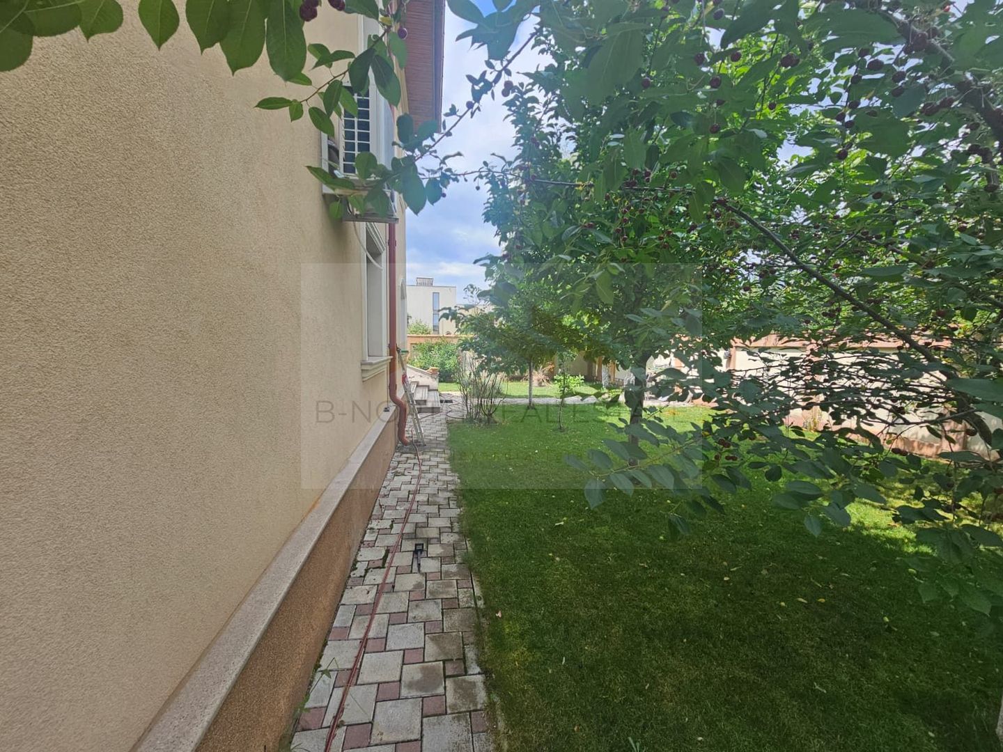 Casă / Vilă de închiriat | Comuna Berceni | 350 mp utili | Curte 400 mp - Poză 4