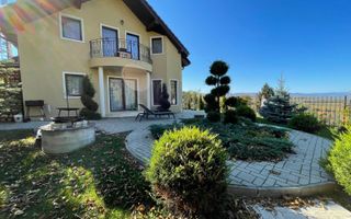 Casa  cu  vedere Panoramică în Făget, Peisaj de Vis și Confort Complet! - Poză 1