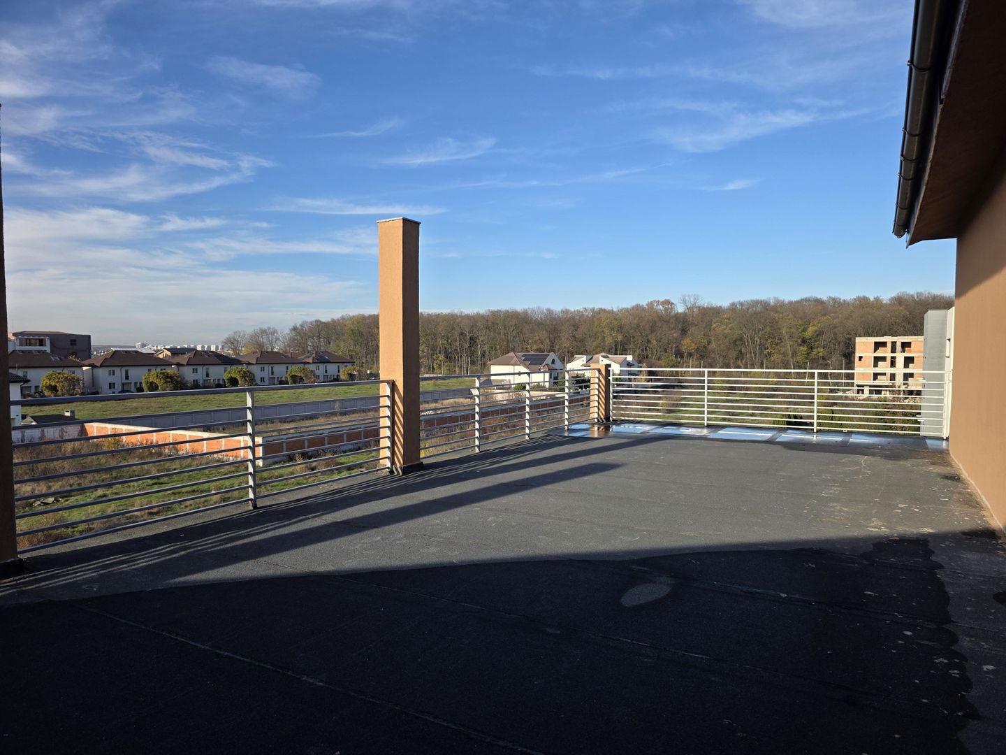 Penthouse 281 mp cu view spectaculos in Pipera - Poză 1