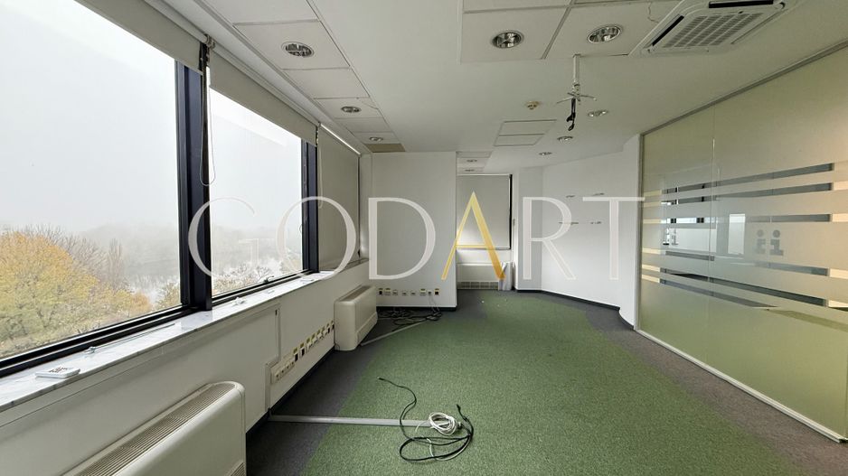 Spațiu de Birouri Premium | Etaj Integral | 455 mp - Poză 14