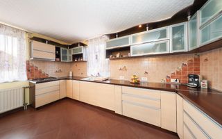 Reședință exclusivistă cu potențial investițional în centrul Cristian - Poză 21