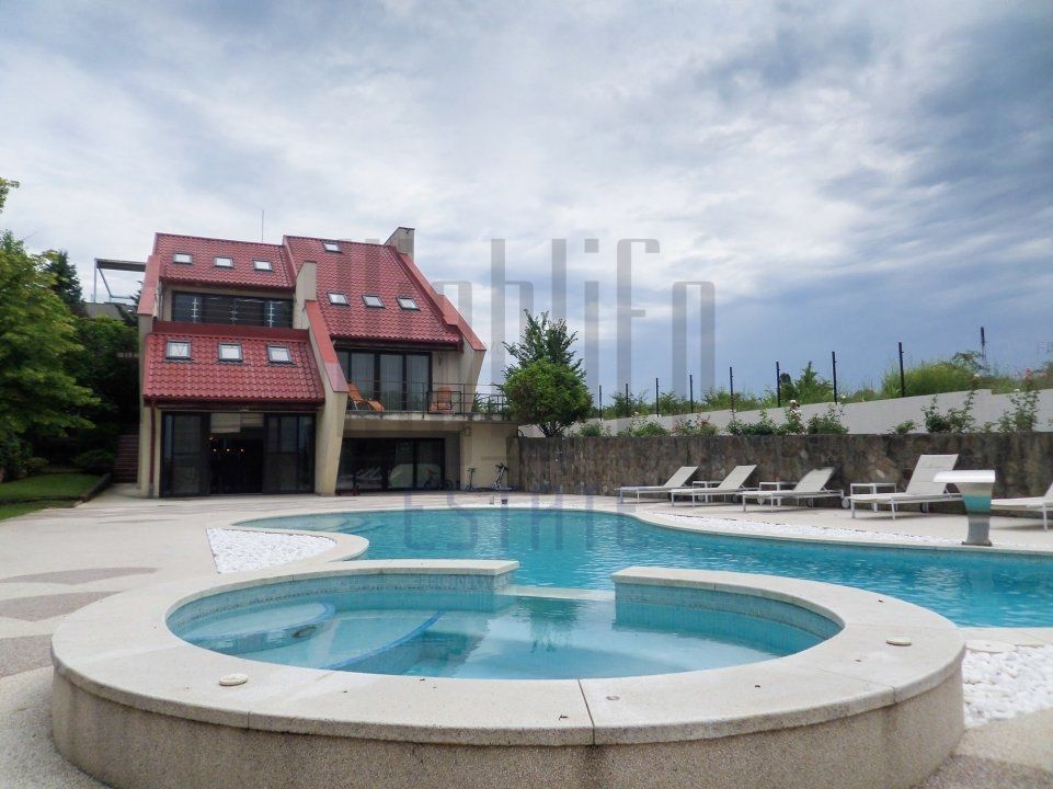 Oaza de relaxa de pe malul lacului Snagov. - Poză 8