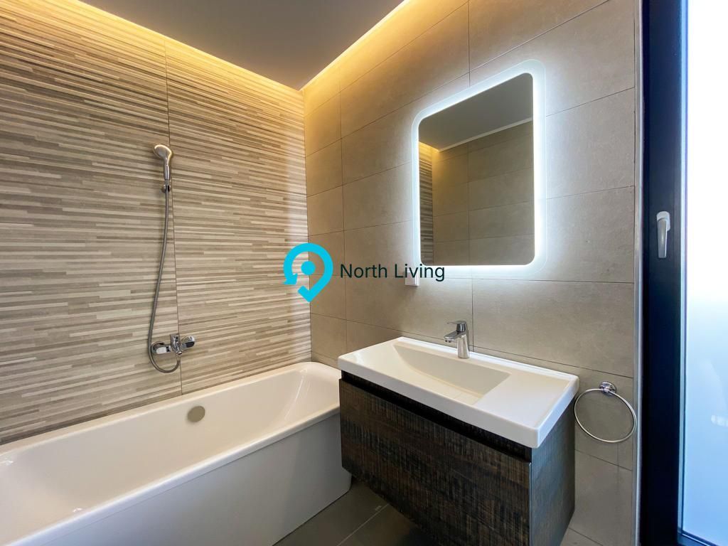 Vila 5 camere Pipera | 2 parcari | gradina - Poză 12