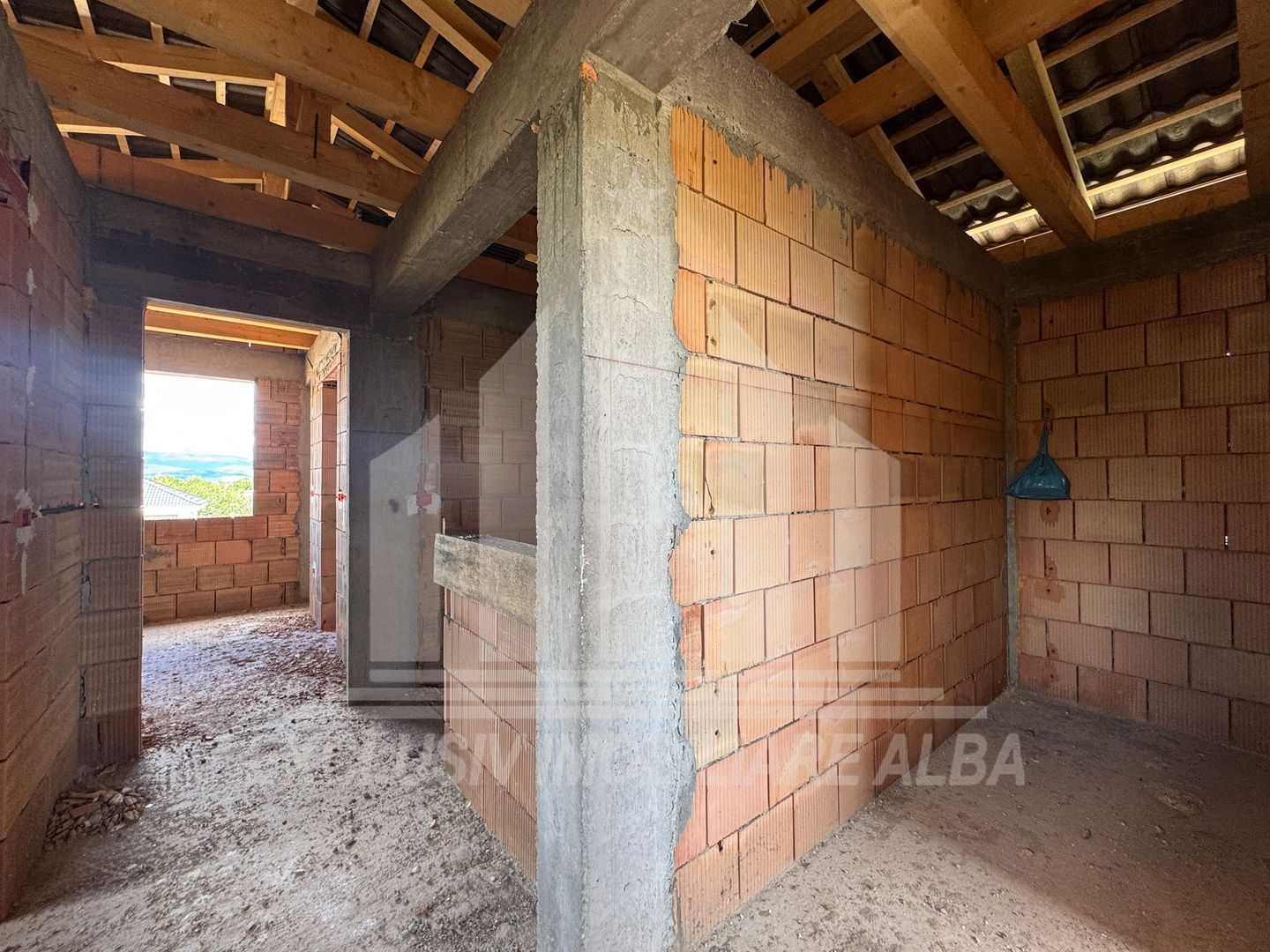 Casa individuala | La cheie | 115 mp | 300 mp teren | Alba-Micesti - Poză 6