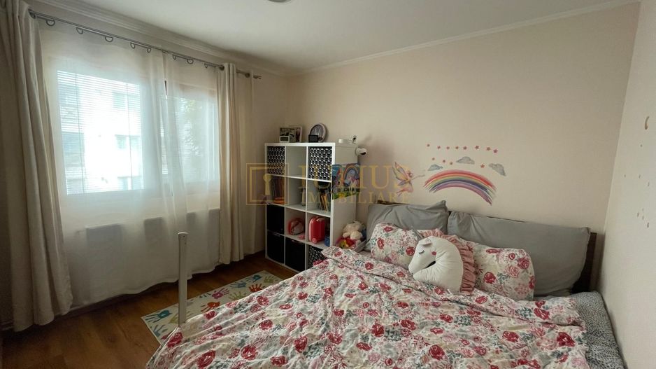 3 camere + boxa depozitare in zona Complex Studentesc, Sala Olimpia - Poză 16