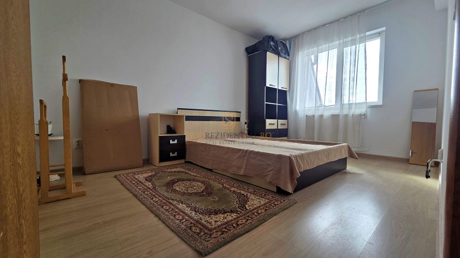 Apartament 3 camere de vanzare, decomandat, Aparatorii Patriei, Sect 4 - Poză 5